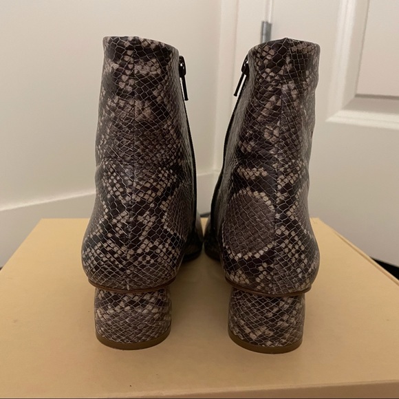 LOQ Matea Booties in Mink Python Size EU40 (US9-9.5) - Picture 11 of 13